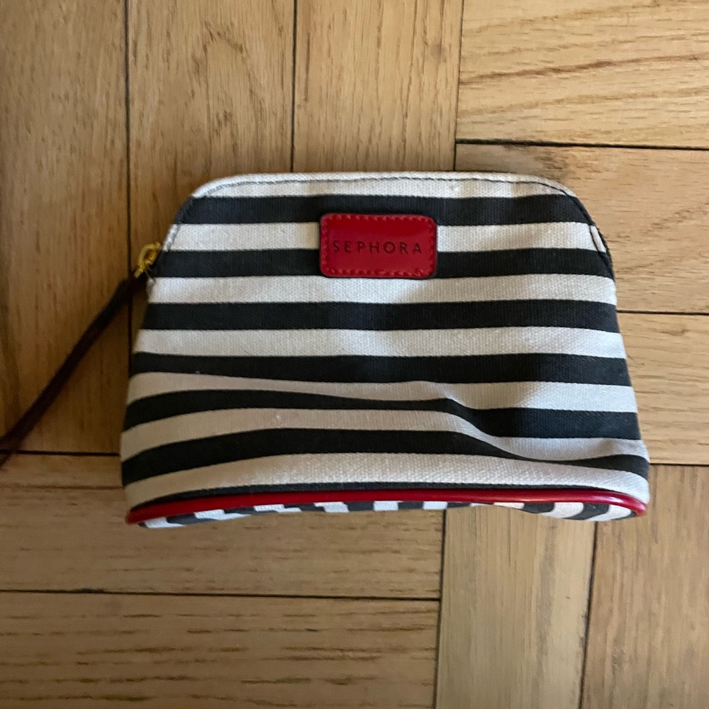 GUC Sephora makeup case